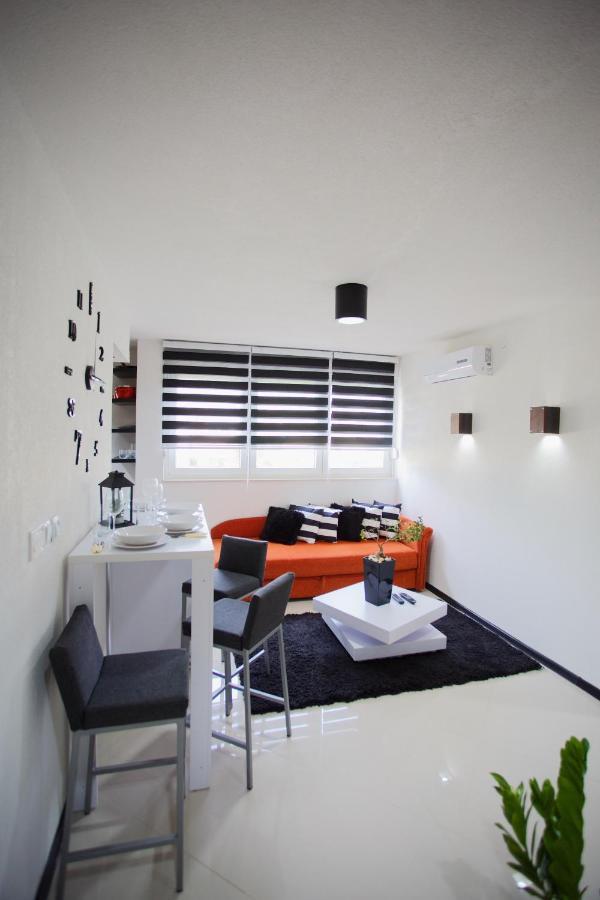 Mokaa Apartment Мостар Екстериор снимка